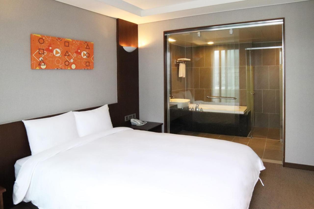 Mstay Hotel Seogwipo Exterior photo